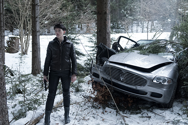 Claire Foy como Lisbeth Salander